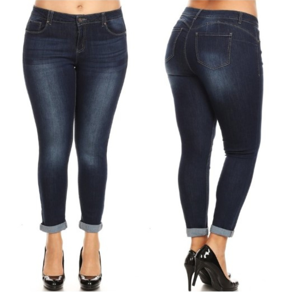 1 LEFT Plus Size Dark Wash Skinny Jeans